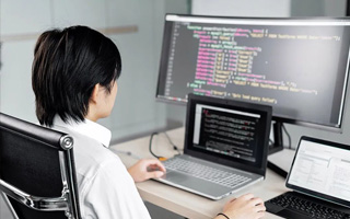 鄂尔多斯 api php源码,下载的php源码怎么运行呢？